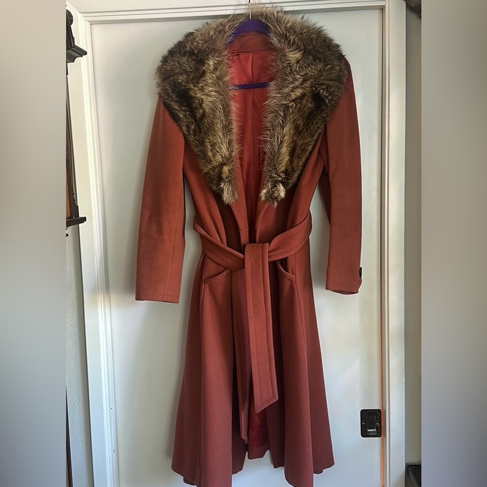 Miss Gallery vintage wool coat with fur collar